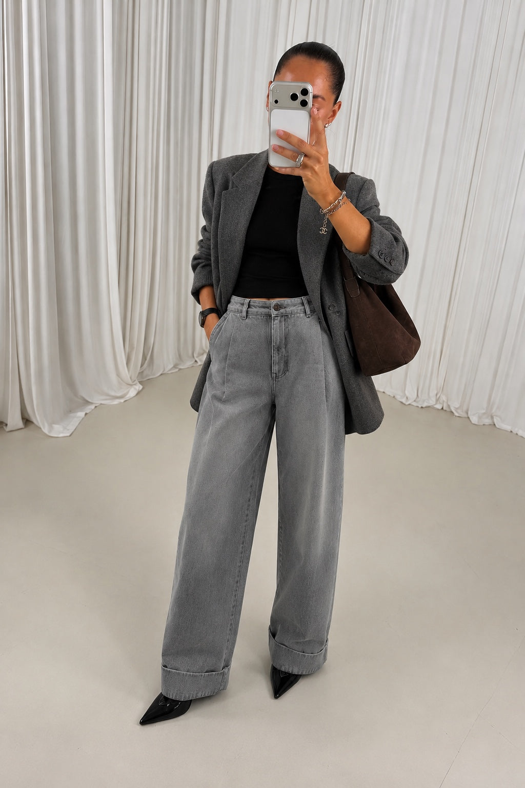 Clever Jean Washed Grey styled with grey blazer