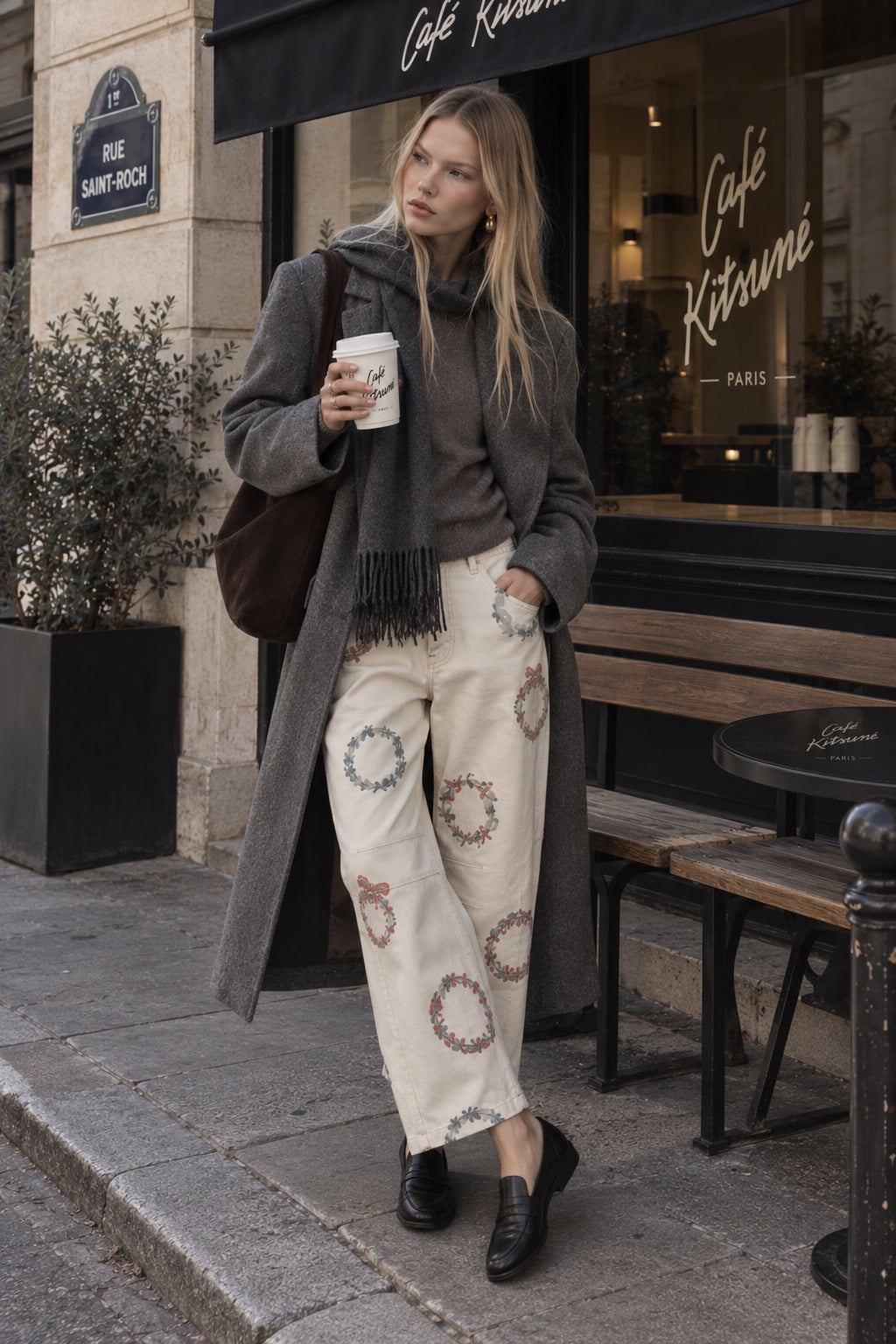 Cream wreath print barrel jeans cafe street style